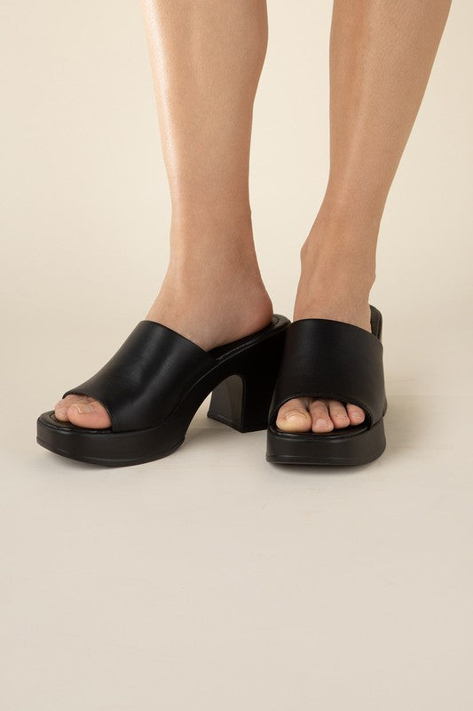 Gwen Slide Mules