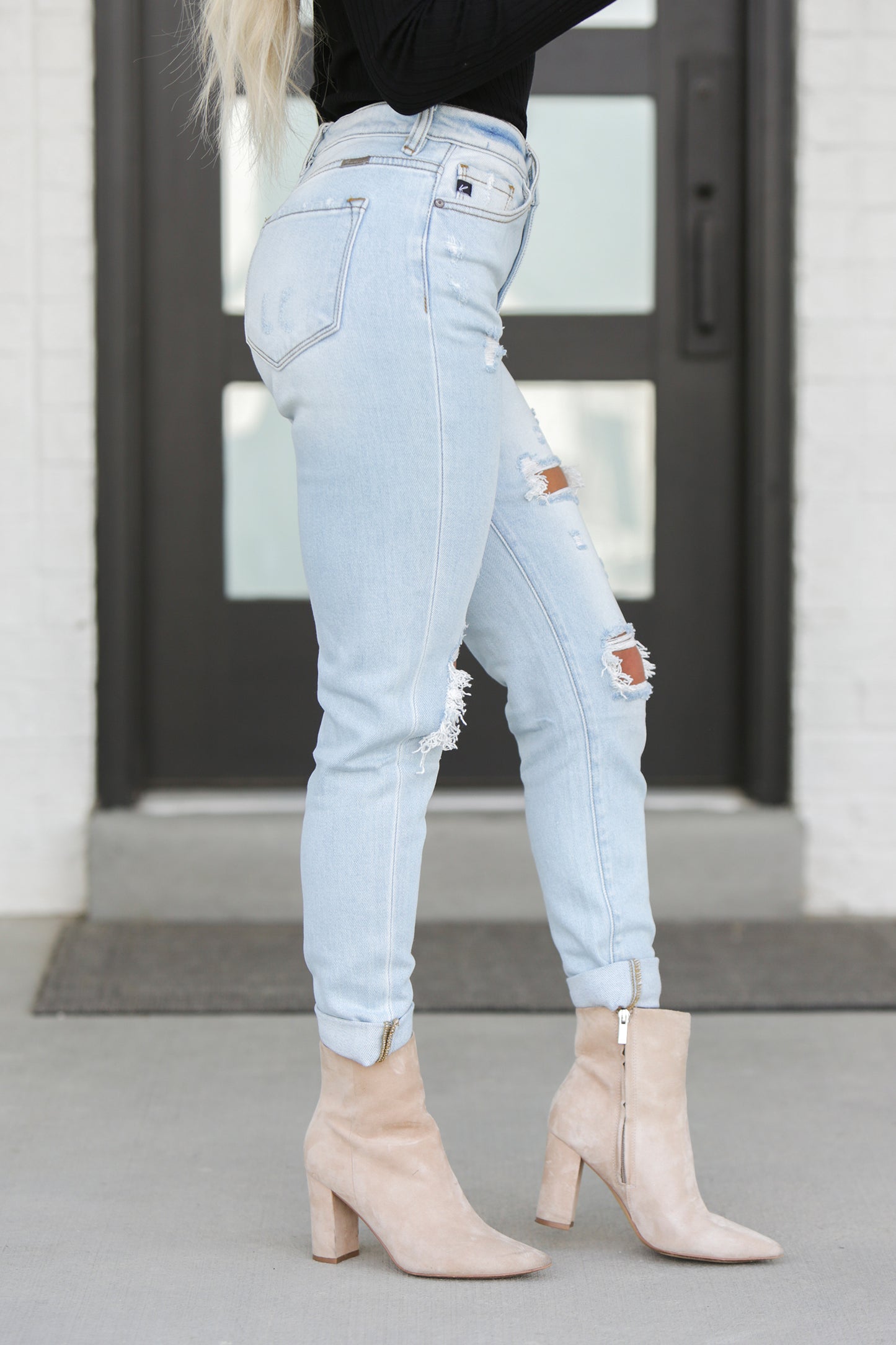 Kancan Ritta Light Wash Mom Jeans