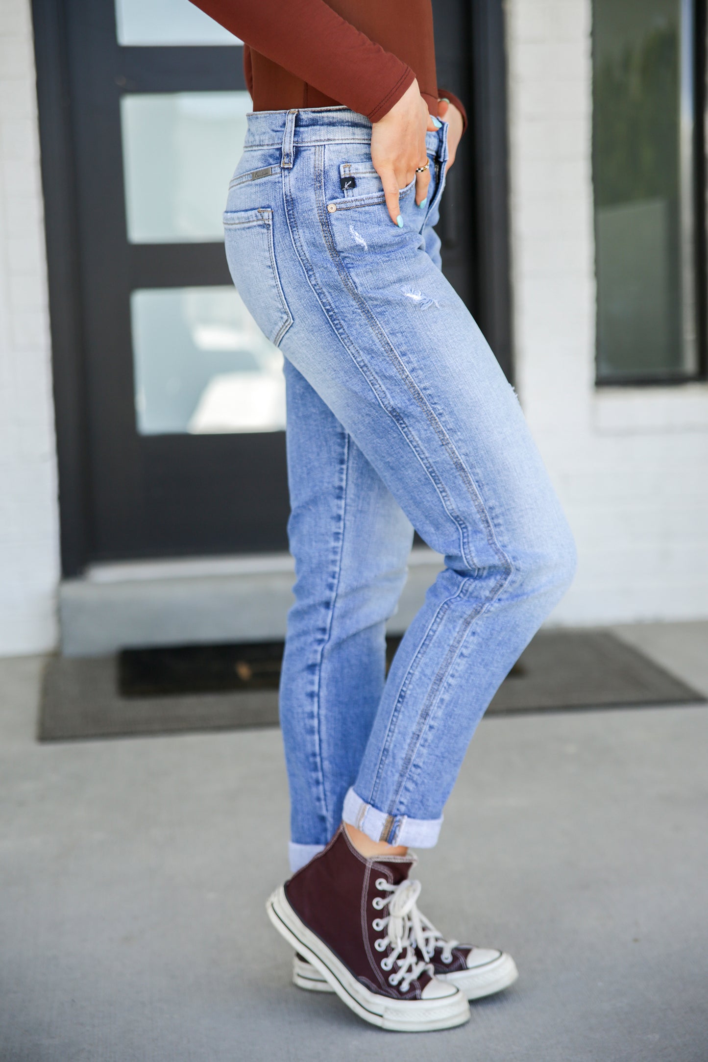 Kancan Isa Mid Rise Slim Boyfriend Jeans